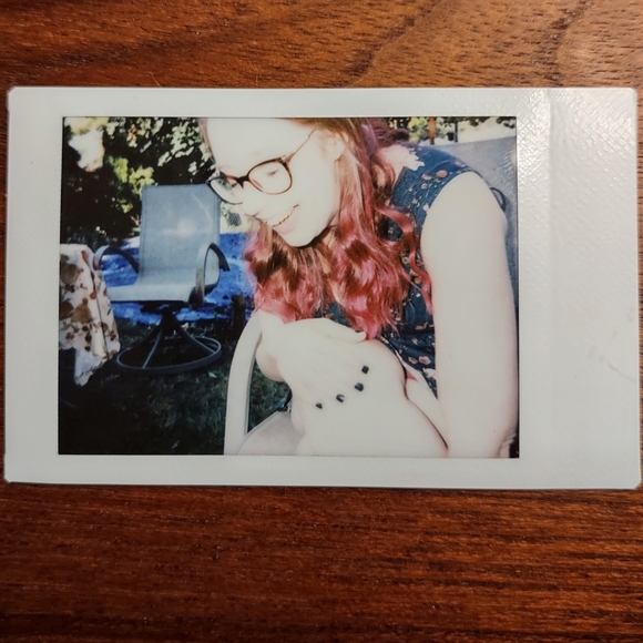 Meet your Posher, Renee - Picture 1 of 2